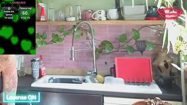 xl uk top trans online show from April 9, 11:59 am