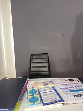 Snapshot of cloeX_c chatting on February 15, 7:57 pm cloeX c online show from February 15, 7:57 pm