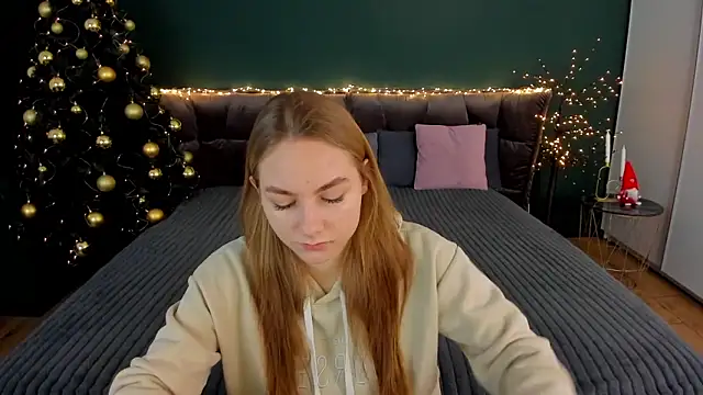 MilaAddams online show from December 23, 6:39 am