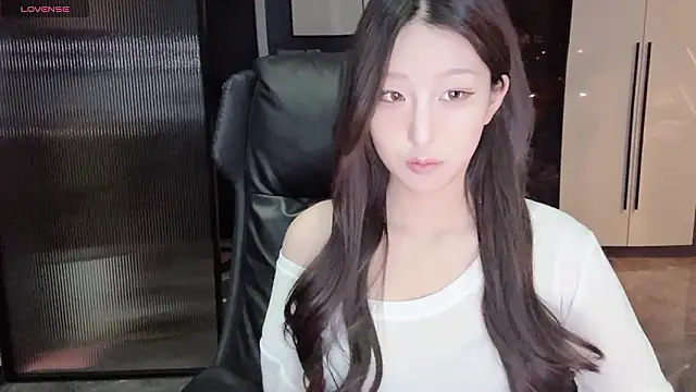 Winnie666- online show from February 6, 3:37 pm