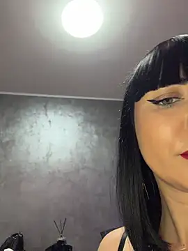 MysticCleo online show from May 15, 9:17 pm
