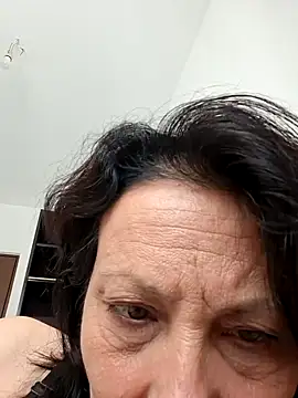 Snapshot of jessyca_ chatting on October 17, 10:29 am jessyca online show from October 17, 10:29 am