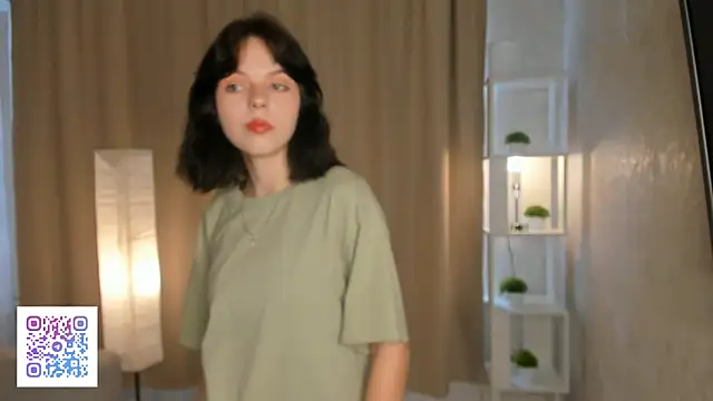 HarrietHoda online show from September 11, 4:24 am