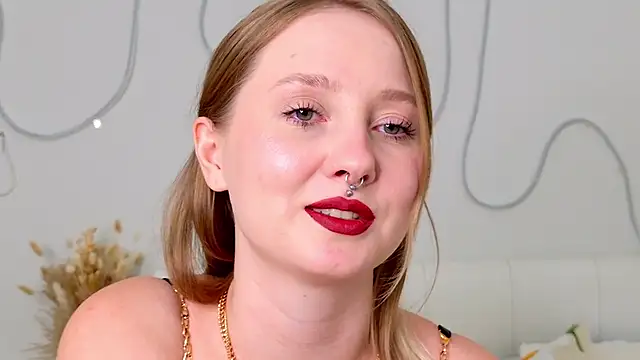 CandiceKingz online show from September 23, 6:28 pm