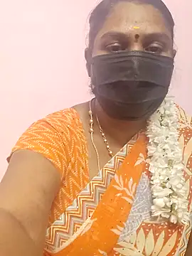 Snapshot of Tamil_Azhaghi25 chatting on September 29, 6:24 pm Tamil Azhaghi25 online show from September 29, 6:24 pm