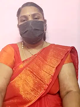 Snapshot of Tamil_Azhaghi25 chatting on October 5, 7:08 pm Tamil Azhaghi25 online show from October 5, 7:08 pm