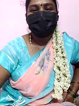 Snapshot of Tamil_Azhaghi25 chatting on October 11, 8:00 pm Tamil Azhaghi25 online show from October 11, 8:00 pm