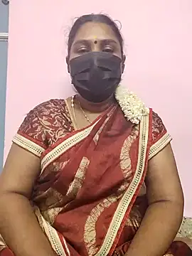 Snapshot of Tamil_Azhaghi25 chatting on October 6, 7:18 pm Tamil Azhaghi25 online show from October 6, 7:18 pm