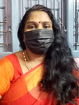 Snapshot of Tamil_Azhaghi25 chatting on October 31, 6:56 pm Tamil Azhaghi25 online show from October 31, 6:56 pm