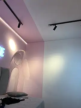 Snapshot of Tayler_Kim chatting on October 26, 7:31 pm Tayler Kim online show from October 26, 7:31 pm