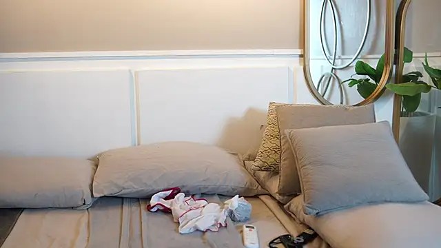 Snapshot of Tayler_Kim chatting on September 19, 6:18 pm Tayler Kim online show from September 19, 6:18 pm