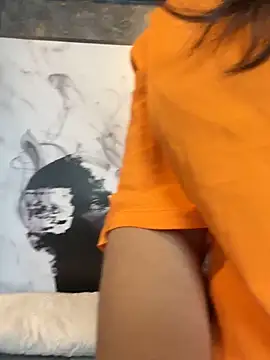 Snapshot of Tayler_Kim chatting on October 21, 7:07 pm Tayler Kim online show from October 21, 7:07 pm