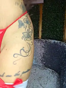 DeliciousDeeX online show from September 24, 8:30 pm