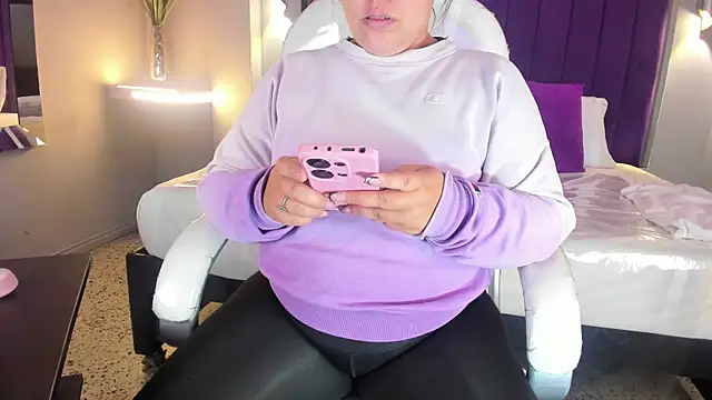 Miss Francheska online show from February 24, 12:04 pm