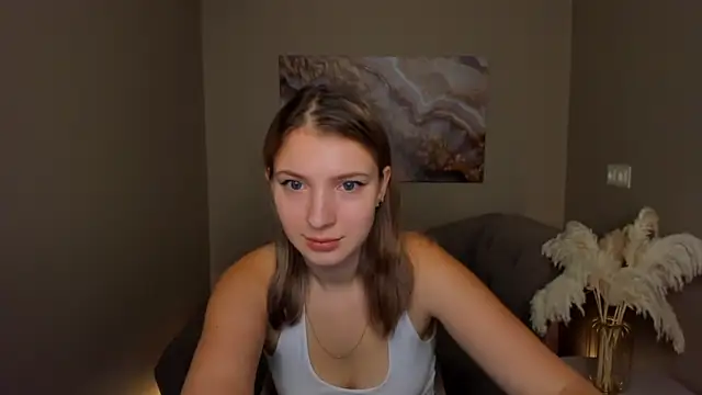 Snapshot of MilinaMorris chatting on September 22, 1:26 am MilinaMorris online show from September 22, 1:26 am