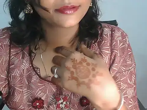 Hott Noor online show from October 23, 3:07 pm