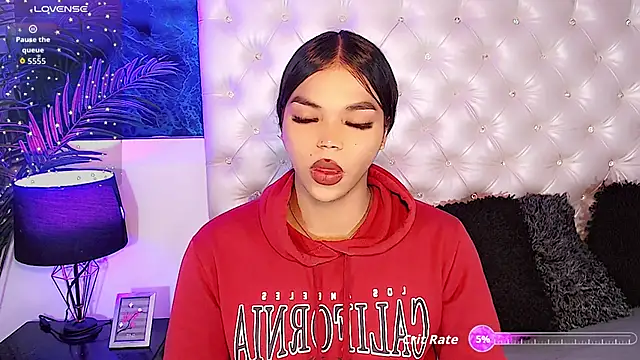 Valeria Swett  online show from November 8, 9:53 pm