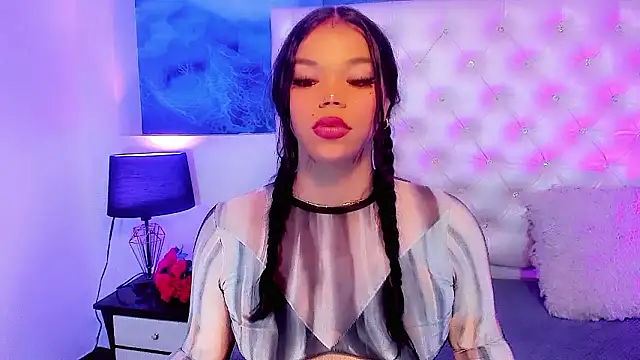 Valeria Swett  online show from February 27, 8:19 pm