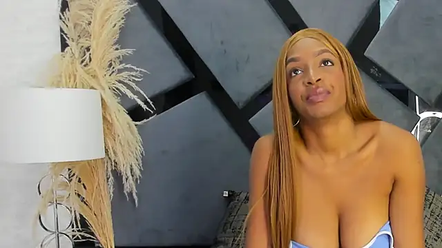 Snapshot of JanneCooper chatting on October 8, 4:11 pm JanneCooper online show from October 8, 4:11 pm