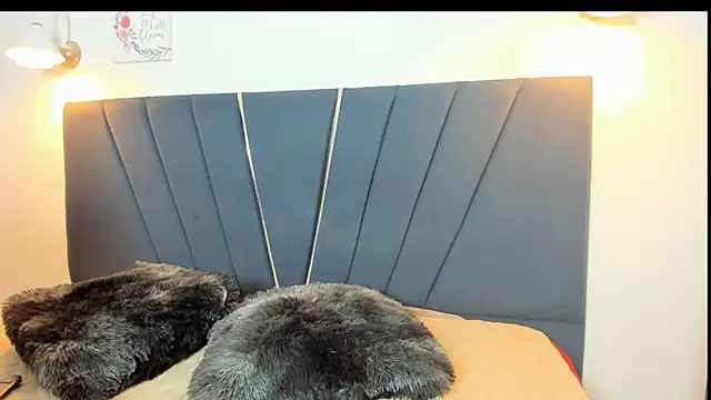 richsexymom online show from September 12, 3:07 am