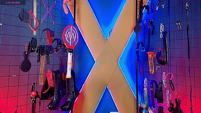 masterr bdsm   online show from October 30, 9:27 pm