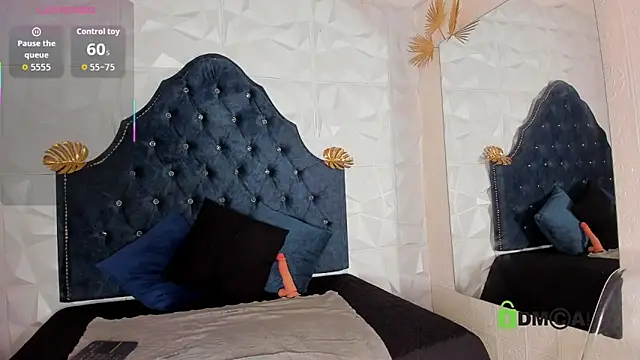 Snapshot of _mia_milf_ chatting on September 19, 12:09 am  mia milf  online show from September 19, 12:09 am