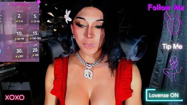 Snapshot of xUrGoddess_Bellax chatting on October 12, 2:19 pm xUrGoddess Bellax online show from October 12, 2:19 pm