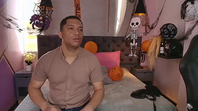 Snapshot of Annie_Lii chatting on October 30, 1:56 pm Annie Lii online show from October 30, 1:56 pm