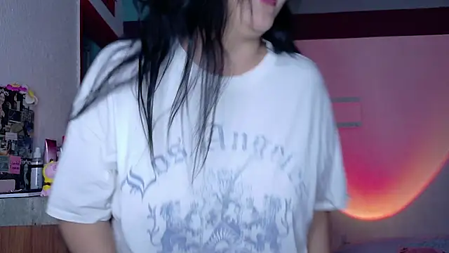 MyHoneyFrida online show from September 11, 4:57 am