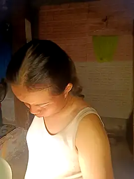 KumChyn online show from October 14, 1:57 pm