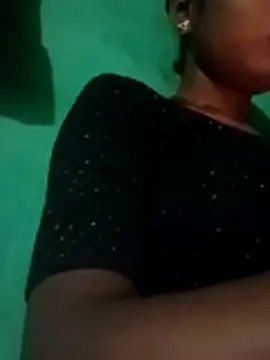 Snapshot of Hema4545 chatting on October 21, 5:39 pm Hema4545 online show from October 21, 5:39 pm