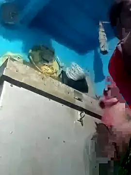 Snapshot of Hema4545 chatting on October 3, 6:18 am Hema4545 online show from October 3, 6:18 am