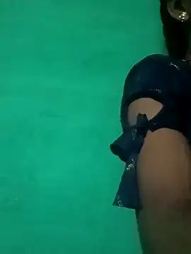 Snapshot of Hema4545 chatting on October 20, 5:05 pm Hema4545 online show from October 20, 5:05 pm