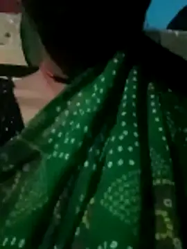 Snapshot of Hema4545 chatting on October 26, 10:38 pm Hema4545 online show from October 26, 10:38 pm