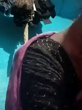 Snapshot of Hema4545 chatting on October 29, 8:07 am Hema4545 online show from October 29, 8:07 am