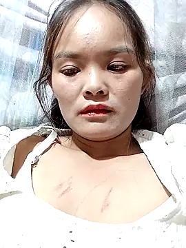 Snapshot of xinhxinhcute chatting on September 19, 1:21 pm xinhxinhcute online show from September 19, 1:21 pm