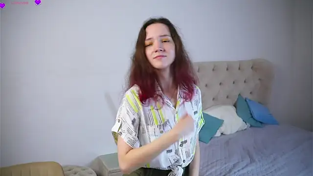 RolandaFolkes online show from September 19, 5:06 am