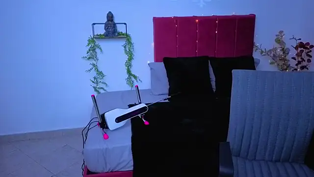 VioletaMedusa online show from October 2, 11:26 am