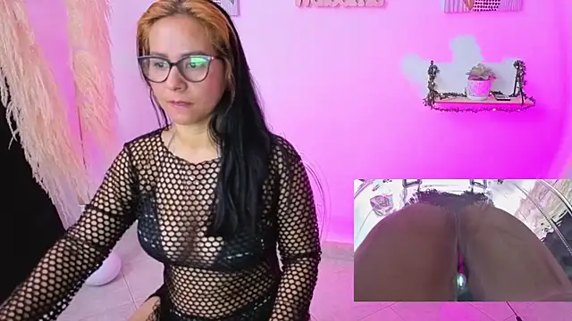 VioletaMedusa online show from September 26, 12:14 pm