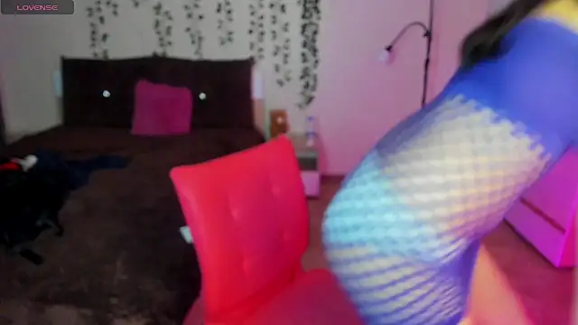 Snapshot of Kitty_Mila chatting on October 29, 11:14 am Kitty Mila online show from October 29, 11:14 am