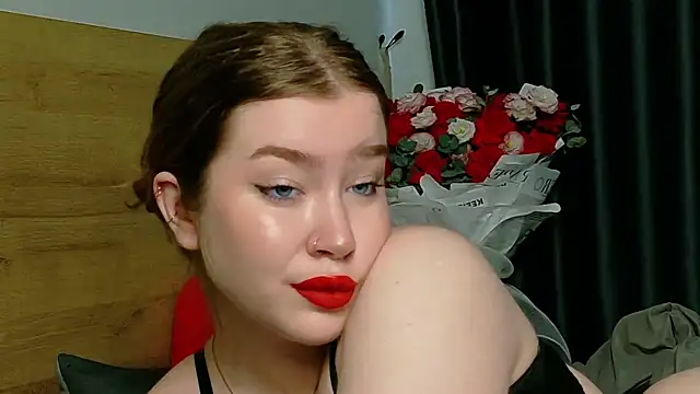 Rebecca Lace online show from October 3, 4:28 am