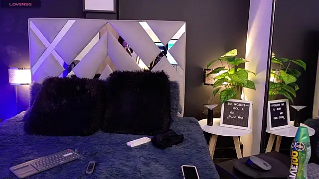 Snapshot of Miia_bunny chatting on September 29, 10:37 pm Miia bunny online show from September 29, 10:37 pm