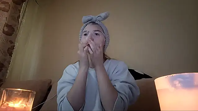 Nymera flare online show from September 9, 7:19 am