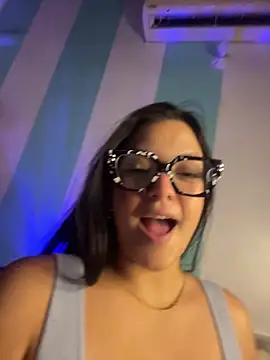 alilith online show from February 17, 8:19 pm