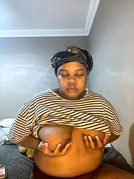 MamoM24 online show from September 9, 7:30 am