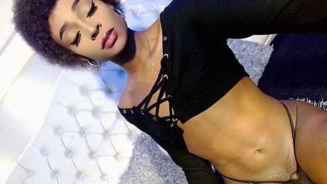 Snapshot of MariahMendezz chatting on September 29, 3:33 am MariahMendezz online show from September 29, 3:33 am