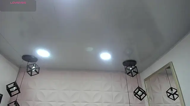 Snapshot of AnaVelvett chatting on October 23, 7:09 pm AnaVelvett online show from October 23, 7:09 pm