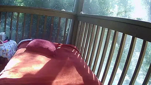 Snapshot of marynka21 chatting on October 9, 6:12 pm marynka21 online show from October 9, 6:12 pm