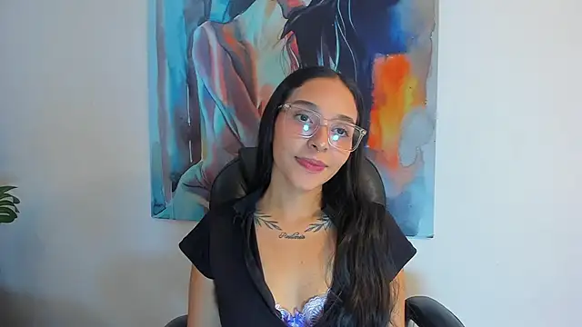 Snapshot of Roseaurora chatting on October 22, 1:27 pm Roseaurora online show from October 22, 1:27 pm