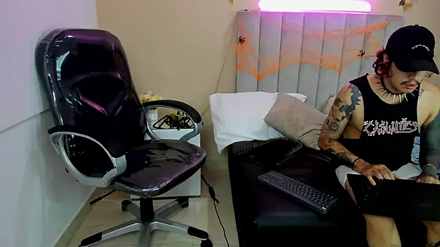 May y Goeth online show from October 30, 4:15 am